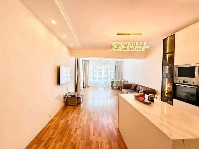 King tower 3 өрөө 137мкв, Улаанбаатар — Хан-Уул — 17-р хороо