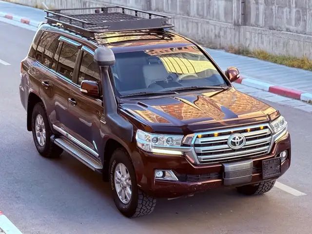 Toyota Land Cruiser 200