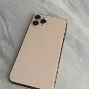 Apple iPhone 11 Pro, 64 gb, White, Улаанбаатар — Сүхбаатар — 1-р хороо