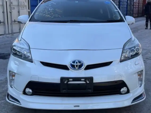 Toyota Prius 30