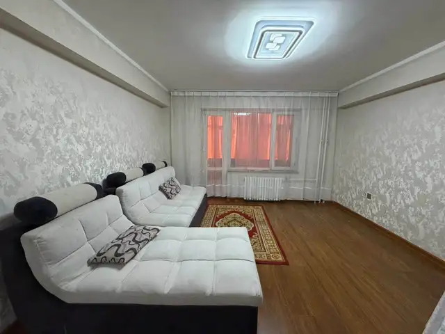 Бөмбөгөрт компьютер ландын баруун талд 30мкв 2 өрөө байр, Улаанбаатар — Чингэлтэй — Жүр Үр