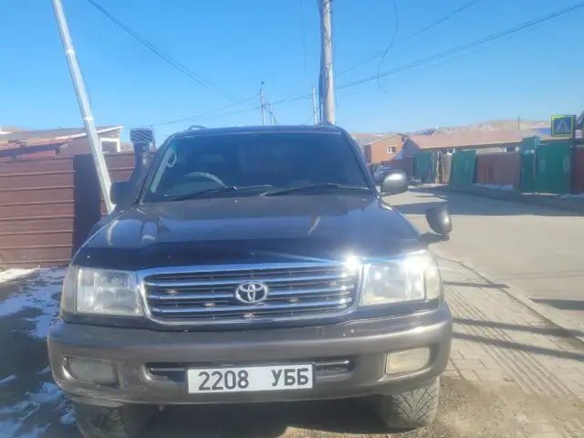 Toyota Land Cruiser 100