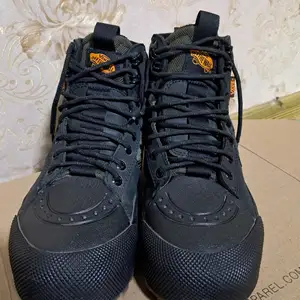 Vans гутал, Улаанбаатар — Баянзүрх — 4-р хороо