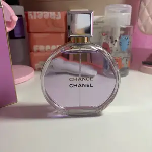 Chanel chance, Улаанбаатар — Баянзүрх — Амгалан