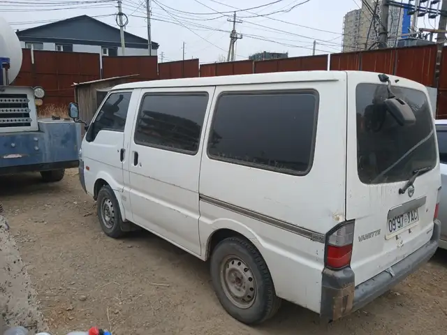 Nissan Vanette