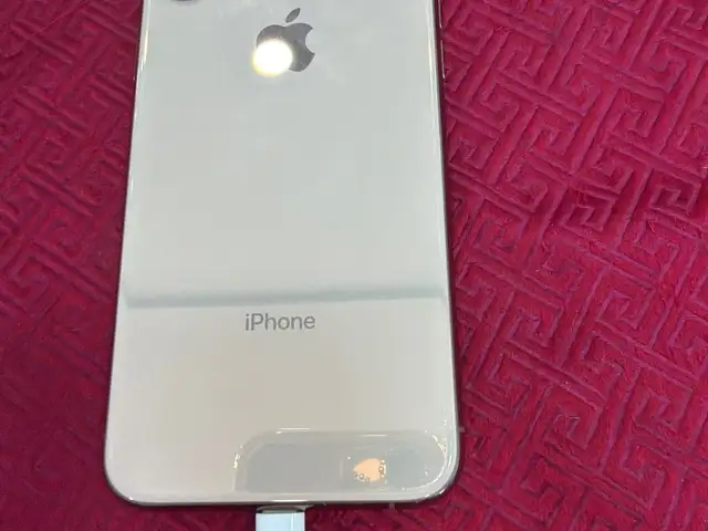 Apple iPhone Xs, 64 gb, Gold, Улаанбаатар — Сүхбаатар — Дөлгөөн нуур