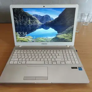 Samsung 15'', Intel Core i5, 8 GB RAM, 256 GB, Улаанбаатар — Чингэлтэй — 19-р хороо