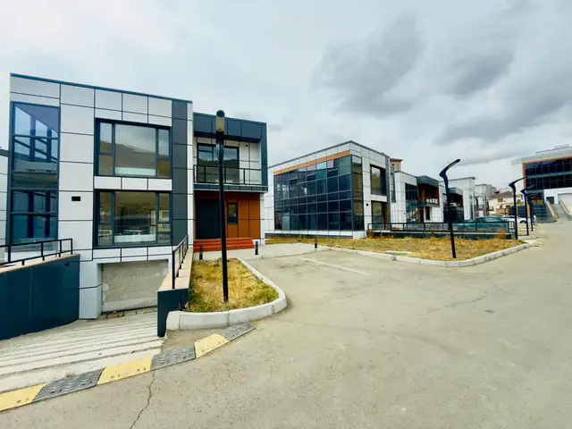 Зайсанд төвийн шугамд холбогдсон lord villa хотхонд сингл хаус, Улаанбаатар — Хан-Уул — Зайсан