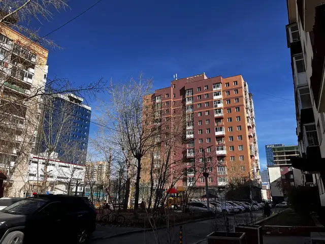 Орос 3 сургуулийн хойно 3 өрөө түрээслүүлнэ, Улаанбаатар — Сүхбаатар — 220 мянгат
