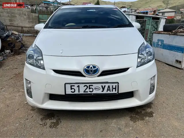 Toyota Prius 30