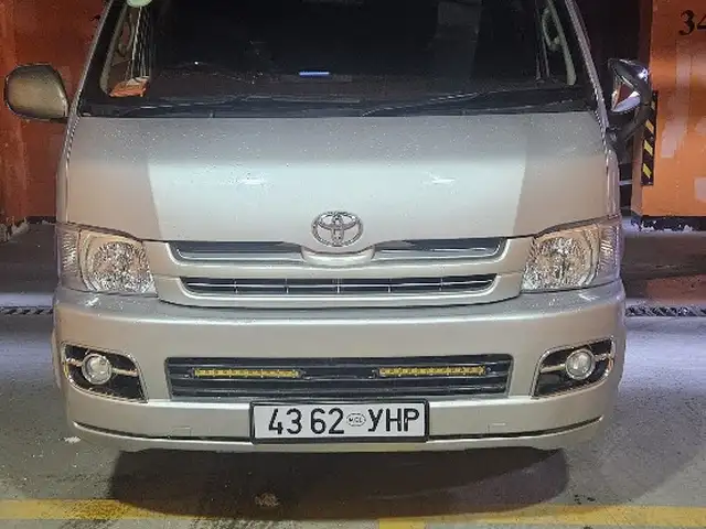 Toyota Hiace
