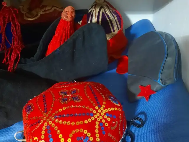 Үзбек бүжгийн тоорцог, Улаанбаатар — Сонгинохайрхан — 12-р хороо