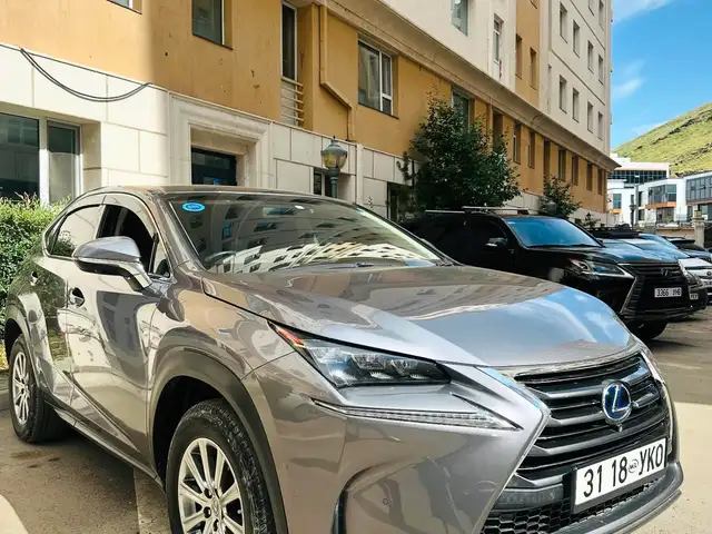 Lexus NX