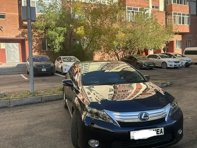 Lexus HS