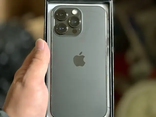 Apple iPhone 13 Pro, 128 gb, Graphite, Улаанбаатар — Сонгинохайрхан — 1-р хороолол