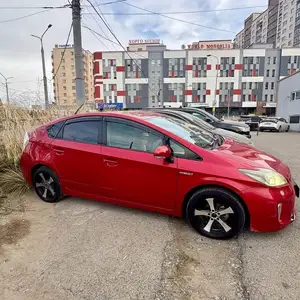 Toyota Prius 30