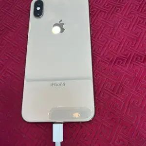 Apple iPhone Xs, 64 gb, Gold, Улаанбаатар — Сүхбаатар — Дөлгөөн нуур