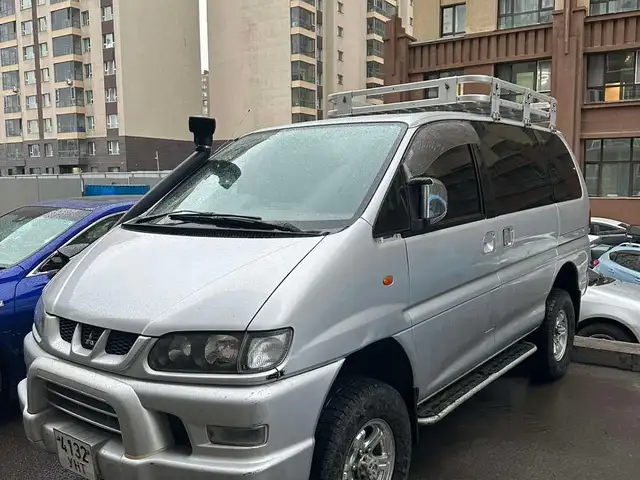 Mitsubishi Delica