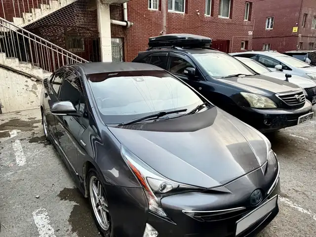 Toyota Prius 55