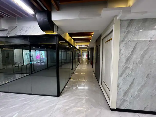 Худ 11-хороо зайсан, seven star mall оффисын талбай, Улаанбаатар — Хан-Уул — 11-р хороо