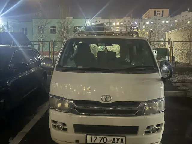 Toyota Hiace