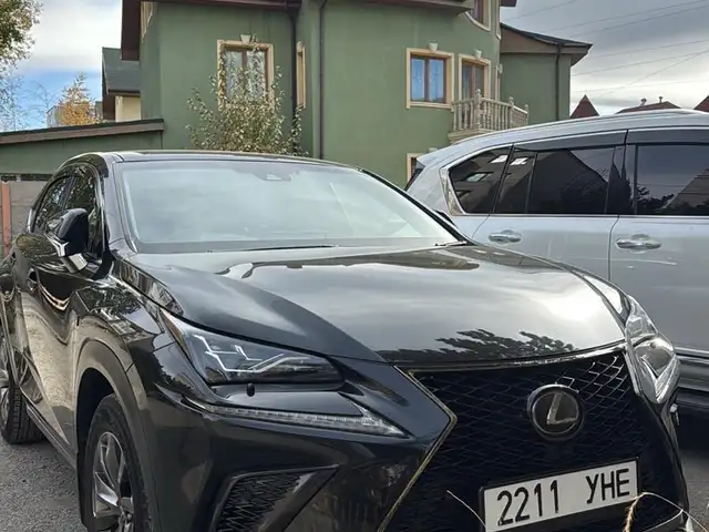 Lexus NX