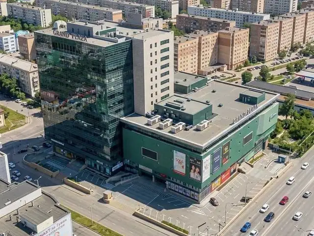 Grand plaza -д 241мкв үйлчилгээний талбай, Улаанбаатар — Баянгол — Баруун 4 зам