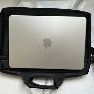 Apple 13", Intel Core i5, 8 GB RAM, 256 GB, Улаанбаатар — Баянзүрх — 5-р хороо