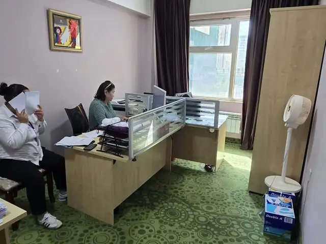 Сбд оффисын өрөө 70мкв, Улаанбаатар — Сүхбаатар — 1-р хороо