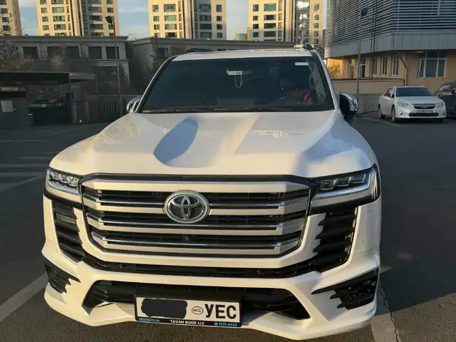 Toyota Land Cruiser 300