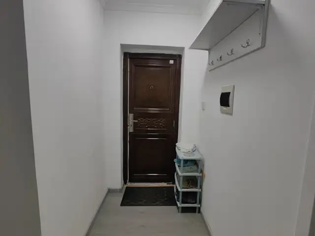 Бзд, жуковт 35.5мкв 2 өрөө байр, Улаанбаатар — Баянзүрх — 4-р хороо