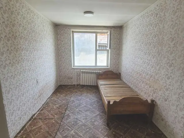 Ганданд нийтийн байранд өрөө, Улаанбаатар — Баянгол — Гандан