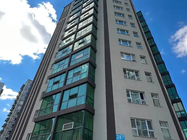 Дөлгөөн нуур, гэрэлт титэм-4 хотхонд 71.91мкв 3 өрөө орон сууц, Улаанбаатар — Сүхбаатар — 11-р хороо