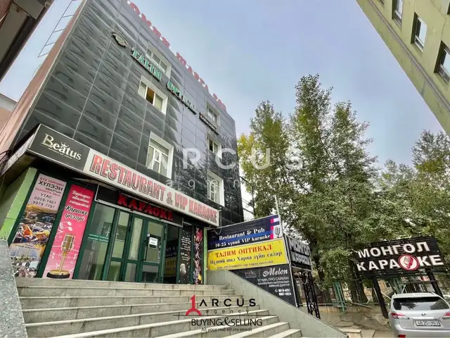 Хотын төвд ресторан, караоке, паб лоунж чиглэлээр ашиглах боломжтой талбай 540мкв, Улаанбаатар — Чингэлтэй — Урт цагаан