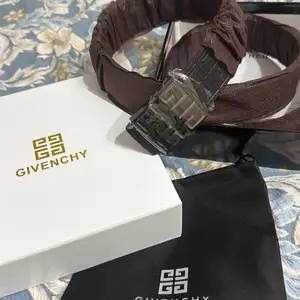 Givenchy telee, Улаанбаатар — Баянгол — 10-р хороолол