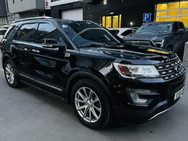 Ford Explorer