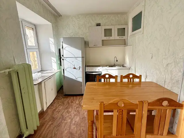 Их дэлгүүр баруун талд 2 өрөө 27мкв, Улаанбаатар — Чингэлтэй — 3-р хороо