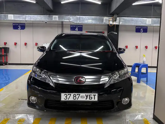 Lexus HS