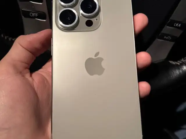 Apple iPhone 15 Pro, 128 gb, Natural Titanium, Улаанбаатар — Баянзүрх — 13-р хороолол