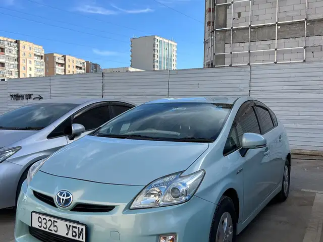 Toyota Prius 30