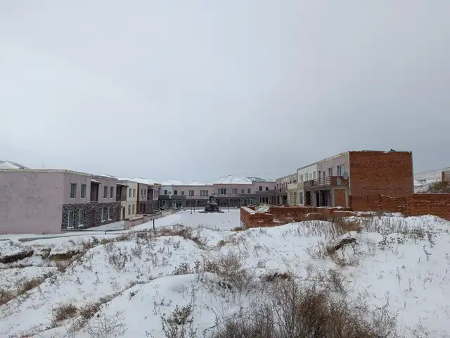 Найрамдалд 122м.кв 2 давхар 4 улирлын дотор засалгүй хувийн сууц, Улаанбаатар — Сонгинохайрхан — Найрамдал