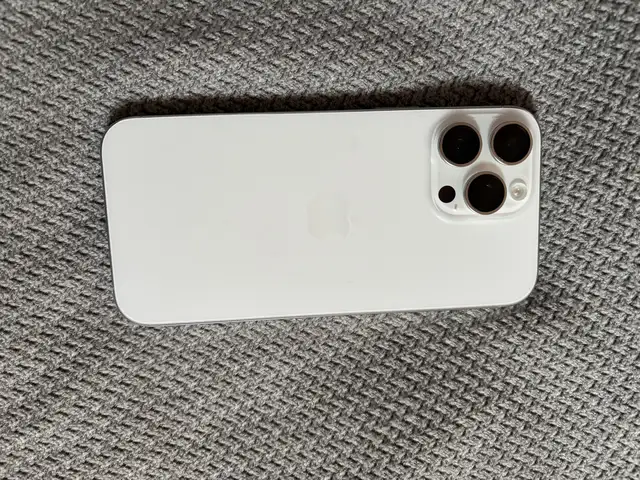 Apple iPhone 16 Pro Max, 256 gb, Улаанбаатар — Баянгол — 23-р хороо