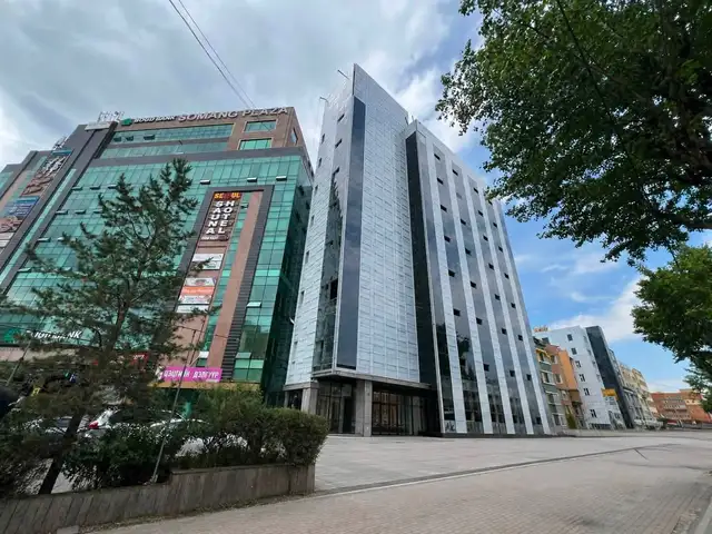 Зүүн 4 зам, somang plaza-н хажууд оффис, Улаанбаатар — Баянзүрх — 15-р хороо