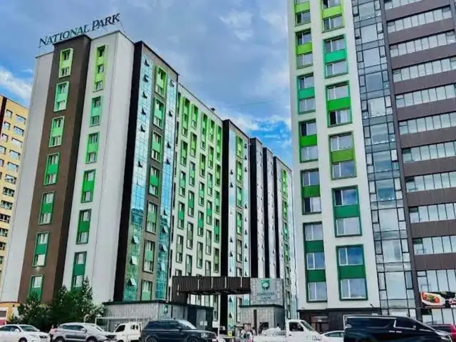 Дүнжингарав зах н урд нэйшнл парк хотхон 11 давхарт зүүн баруун харсан цонхтой 3өрөө байр, Улаанбаатар — Баянзүрх — 36-р хороо