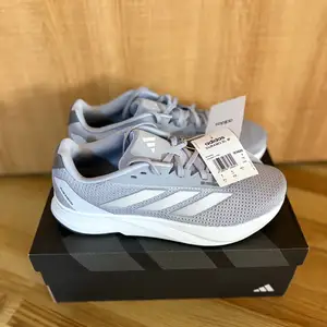 Adidas пүүз, Улаанбаатар — Хан-Уул — 15-р хороо