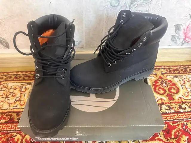 Timberland, Улаанбаатар — Баянзүрх — 8-р хороо