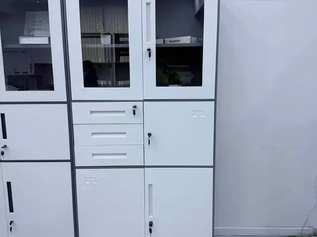 8хаалгатай төмөр шкаф, Улаанбаатар — Сонгинохайрхан — 1-р хороолол