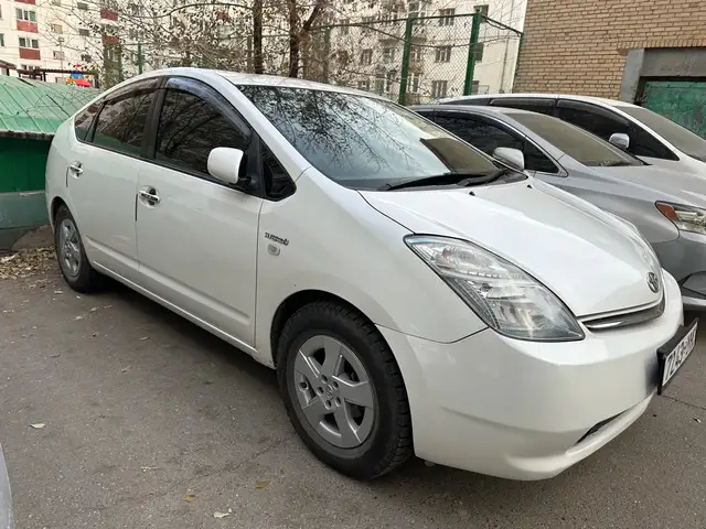 Toyota Prius 20