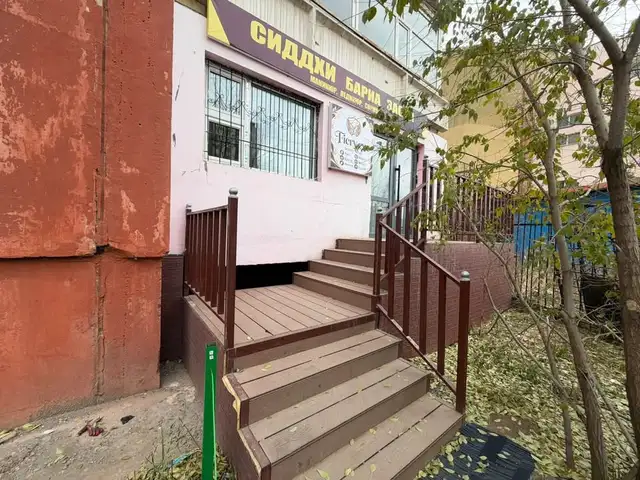 Төмөр зам 60мкв гадагш хаалгатай үйлчилгээний талбай, Улаанбаатар — Баянгол — Төмөр зам