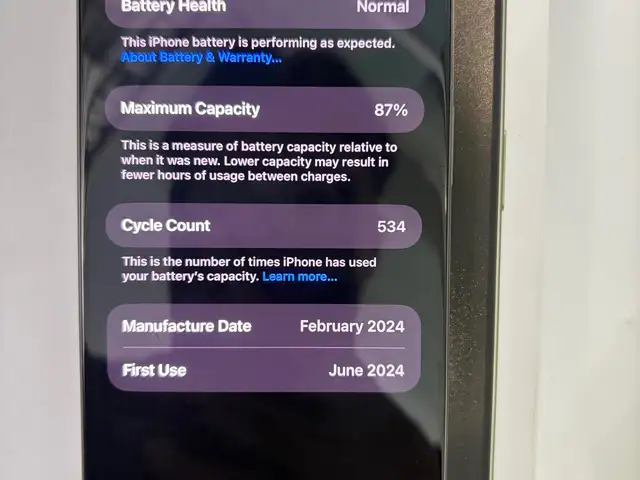 Apple iPhone 15 Pro Max, 256 gb, Natural Titanium, Улаанбаатар — Баянзүрх — 14-р хороолол